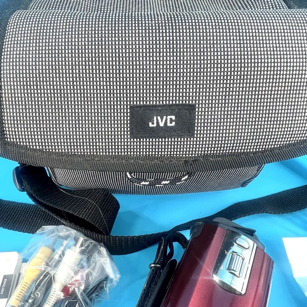 JVC Everio GZ-MG330 HD Handheld 30GB HDD Camcorder. Complete - Picture 5 of 11
